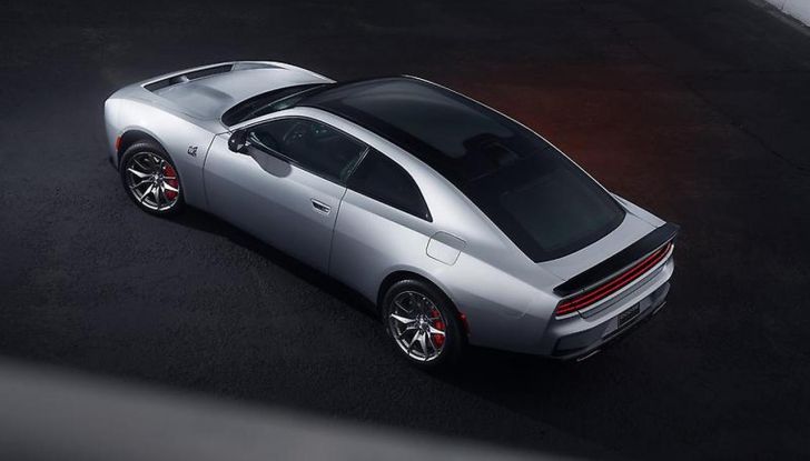Dodge Charger Daytona: l’iconica muscle car diventa 100% elettrica - Foto 13 di 80