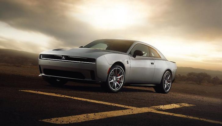 Dodge Charger Daytona: l’iconica muscle car diventa 100% elettrica - Foto 5 di 80
