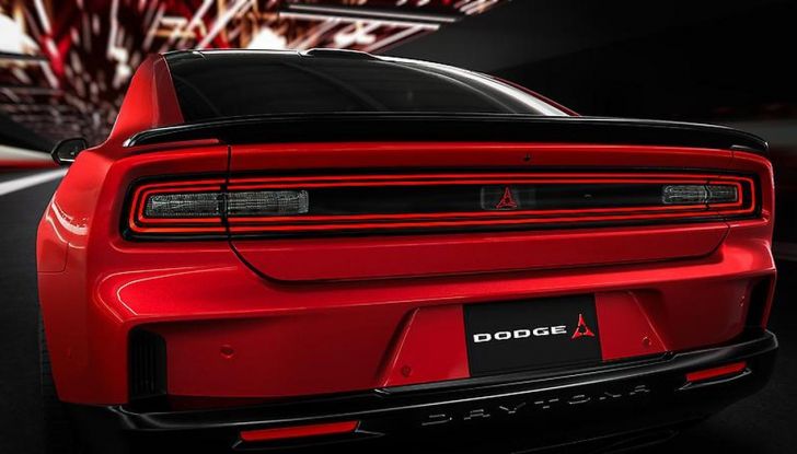 Dodge Charger Daytona: l’iconica muscle car diventa 100% elettrica - Foto 38 di 80