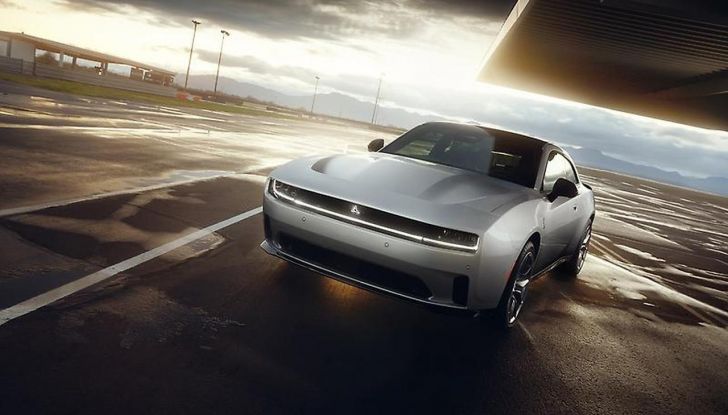 Dodge Charger Daytona: l’iconica muscle car diventa 100% elettrica - Foto 3 di 80