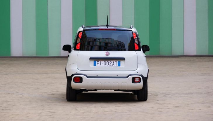 Nuova Fiat Panda: al via agli ordini in Italia da 9950 euro - Foto 10 di 58