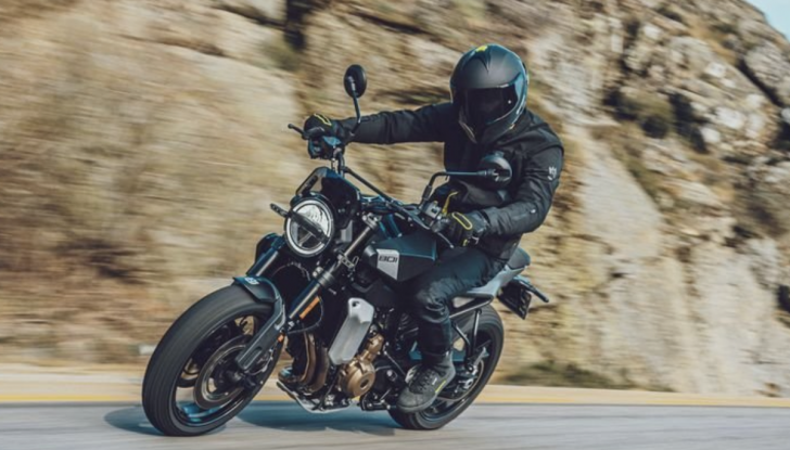 Grazie a “Stile Garantito” la garanzia delle moto Husqvarna si allunga di due anni - Foto 1 di 13