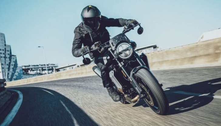 Grazie a “Stile Garantito” la garanzia delle moto Husqvarna si allunga di due anni - Foto 3 di 13