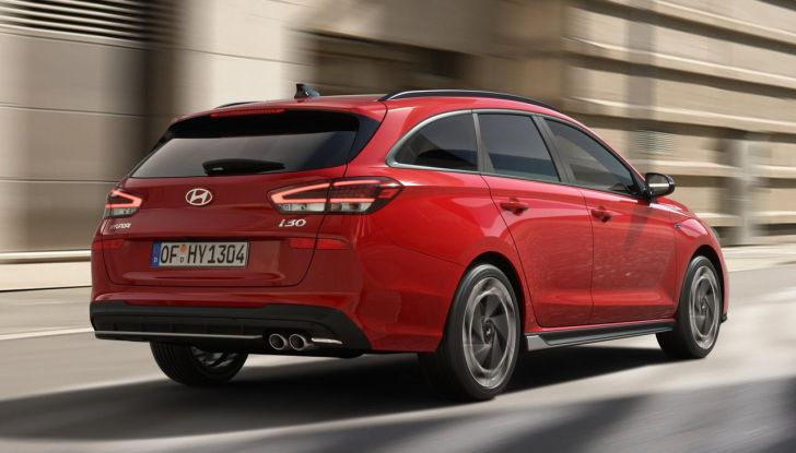 Hyundai i30 2024: caratteristiche, design e abitacolo del nuovo restyling - Foto 34 di 41