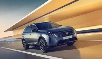 Peugeot 5008: la nuova generazione è ordinabile da 41.700 euro