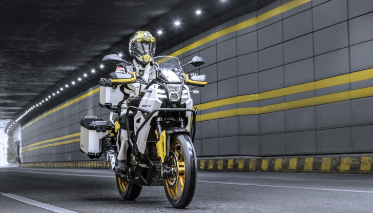 QJ Motor: alla scoperta della Svt 650 X - Foto 9 di 10