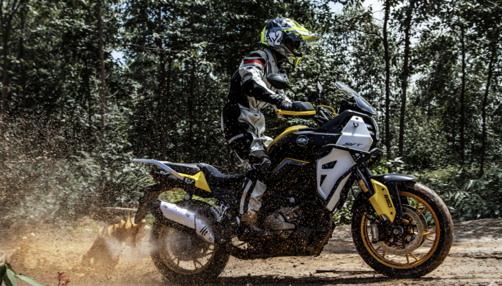 QJ Motor: alla scoperta della Svt 650 X - Foto 3 di 10