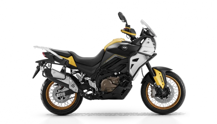 QJ Motor: alla scoperta della Svt 650 X - Foto 4 di 10