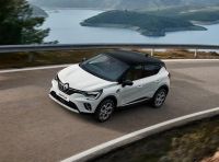 Renault Captur 2025: primi dettagli sul nuovo restyling