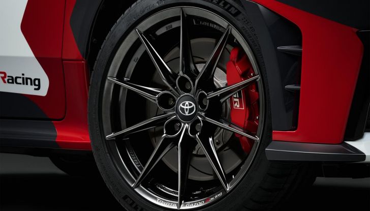 Toyota GR Yaris 2024: motore, design e prezzi in Italia - Foto 6 di 17