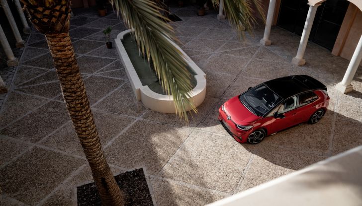 Volkswagen ID.3 GTX e ID.7 GTX Tourer: debuttano le due nuove sportive elettriche - Foto 11 di 85