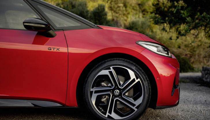 Volkswagen ID.3 GTX e ID.7 GTX Tourer: debuttano le due nuove sportive elettriche - Foto 14 di 85