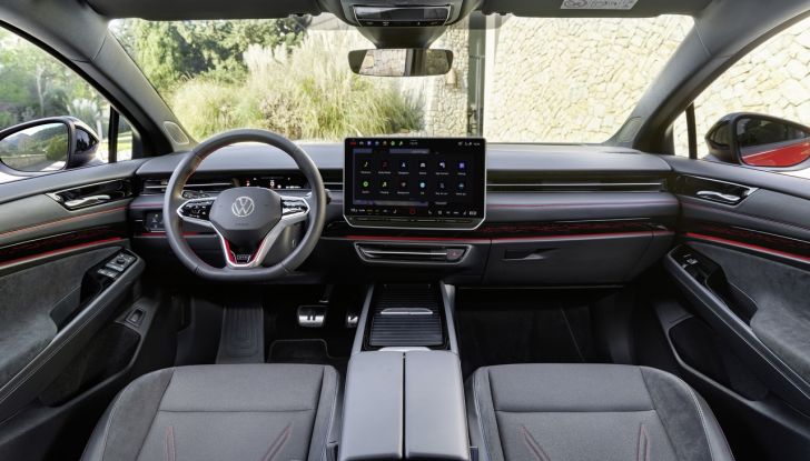 Volkswagen ID.3 GTX e ID.7 GTX Tourer: debuttano le due nuove sportive elettriche - Foto 52 di 85