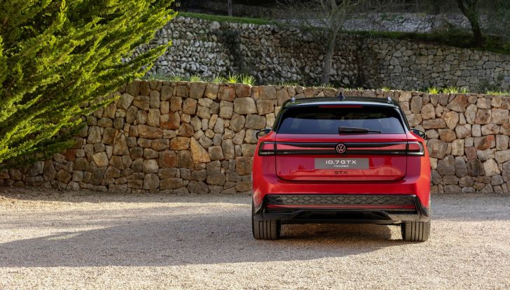 Volkswagen ID.3 GTX e ID.7 GTX Tourer: debuttano le due nuove sportive elettriche - Foto 44 di 85