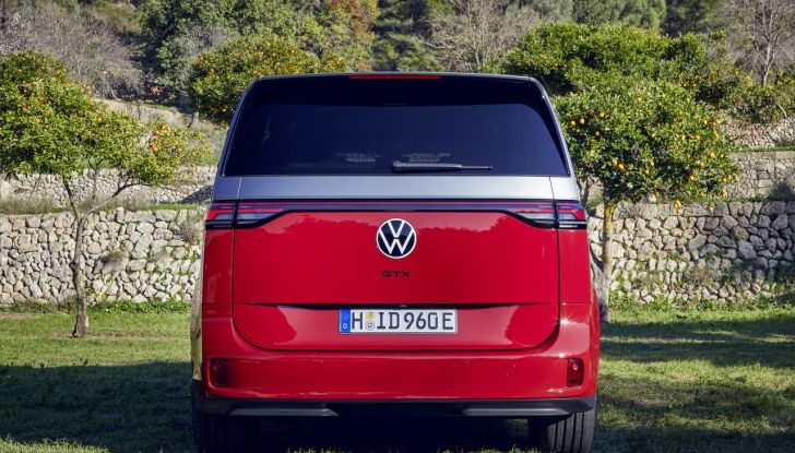 Volkswagen ID. Buzz GTX: caratteristiche, design, abitacolo e versioni - Foto 6 di 64
