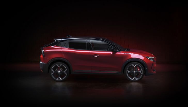 Alfa Romeo Milano cambia nome: ecco come si chiamerà - Foto 5 di 48