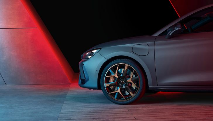 Cupra Leon e Formentor 2025: caratteristiche, design, abitacolo e motori - Foto 62 di 82