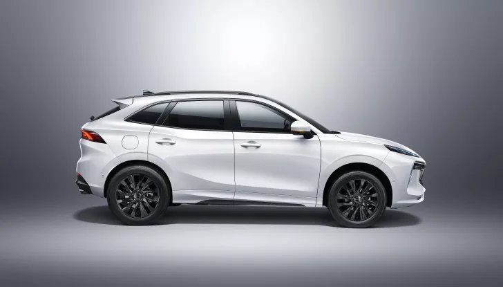 Il marchio cinese Forthing arriva ufficialmente in Italia - Foto 14 di 14