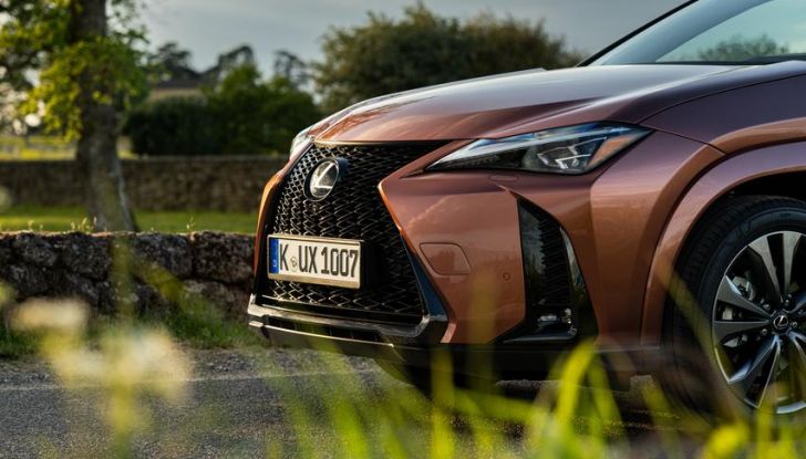 Lexus UX 300h: il crossover si aggiorna con l’arrivo del model year 2024 - Foto 126 di 136