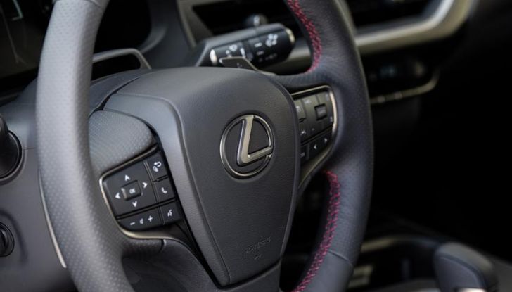 Lexus UX 300h: il crossover si aggiorna con l’arrivo del model year 2024 - Foto 118 di 136
