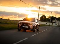 Lexus UX 300h: il crossover si aggiorna con l’arrivo del model year 2024