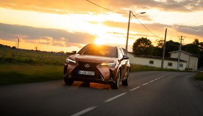 Lexus UX 300h: il crossover si aggiorna con l’arrivo del model year 2024