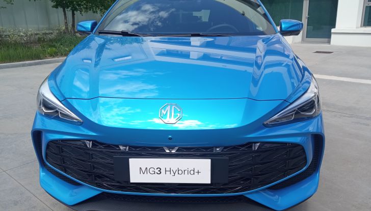 MG3 Hybrid+ prova su strada, prezzi e prestazioni - Foto 2 di 17