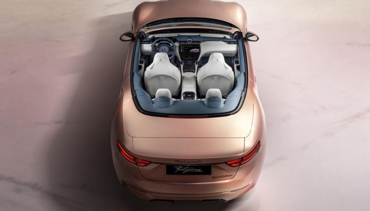 Maserati GranCabrio Folgore: caratteristiche, design, abitacolo, motore, prestazioni e autonomia - Foto 27 di 61