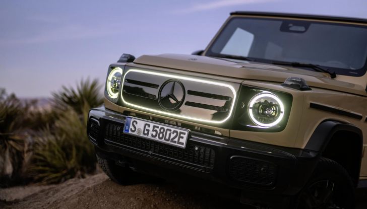Mercedes Classe G elettrico: caratteristiche, design, abitacolo, motori, autonomia e prezzi - Foto 58 di 120