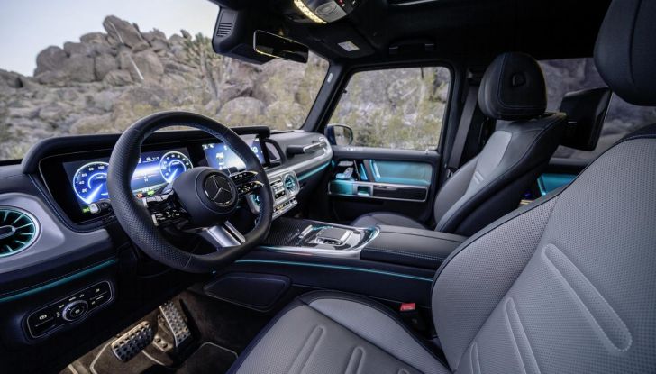 Mercedes Classe G elettrico: caratteristiche, design, abitacolo, motori, autonomia e prezzi - Foto 26 di 120