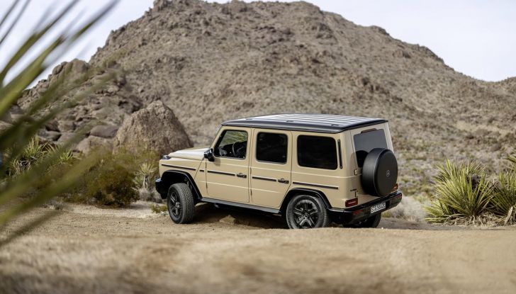 Mercedes Classe G elettrico: caratteristiche, design, abitacolo, motori, autonomia e prezzi - Foto 41 di 120