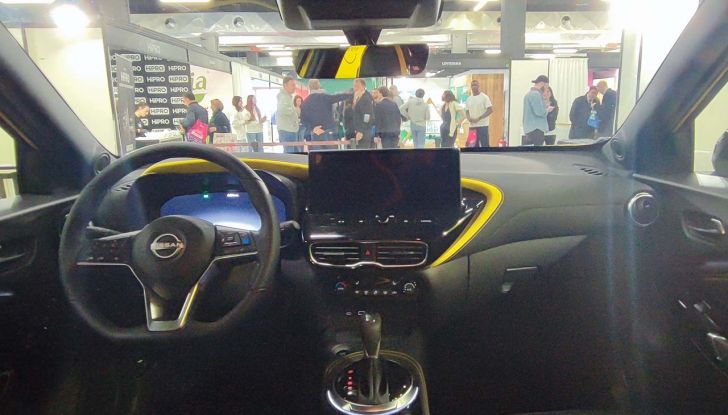 Nissan Juke 2024 in anteprima al MiCO per il Milano Running Festival - Foto 6 di 11