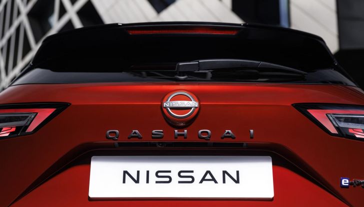 Nissan Qashqai 2024: caratteristiche, abitacolo, motori, design e novità - Foto 39 di 120