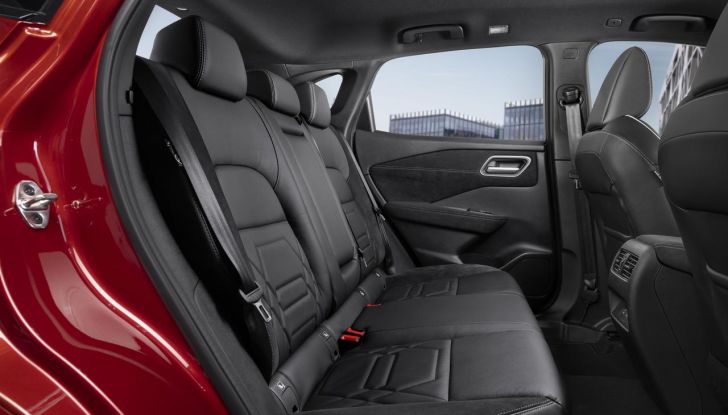 Nissan Qashqai 2024: caratteristiche, abitacolo, motori, design e novità - Foto 73 di 120