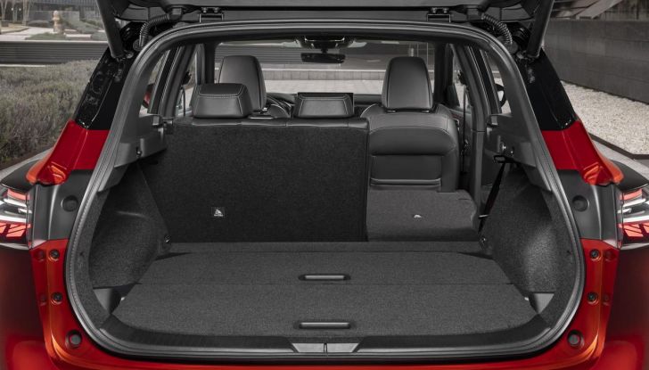 Nissan Qashqai 2024: caratteristiche, abitacolo, motori, design e novità - Foto 66 di 120