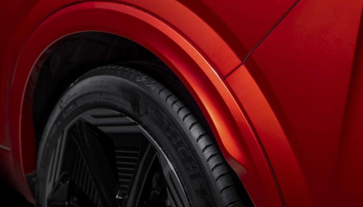 Nissan Qashqai 2024: caratteristiche, abitacolo, motori, design e novità - Foto 42 di 120