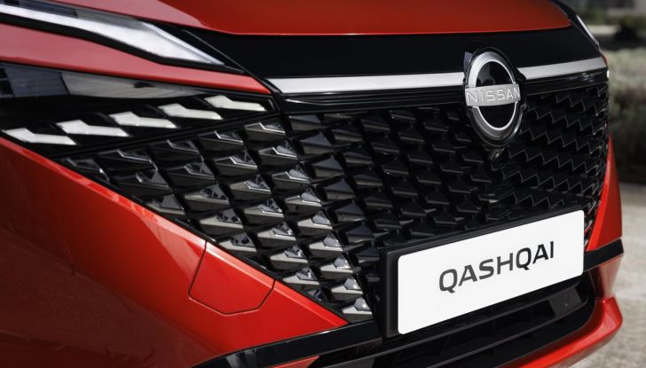 Nissan Qashqai 2024: caratteristiche, abitacolo, motori, design e novità - Foto 45 di 120