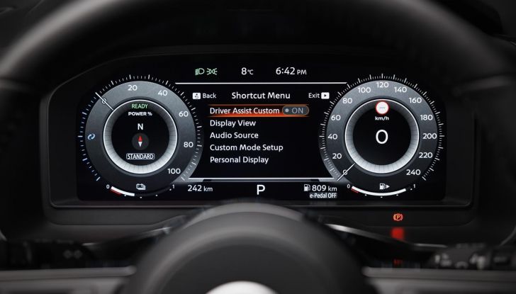 Nissan Qashqai 2024: caratteristiche, abitacolo, motori, design e novità - Foto 82 di 120