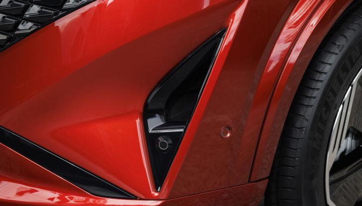 Nissan Qashqai 2024: caratteristiche, abitacolo, motori, design e novità - Foto 44 di 120