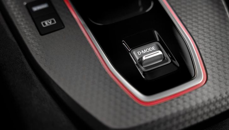 Nissan Qashqai 2024: caratteristiche, abitacolo, motori, design e novità - Foto 85 di 120