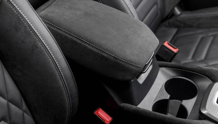 Nissan Qashqai 2024: caratteristiche, abitacolo, motori, design e novità - Foto 103 di 120