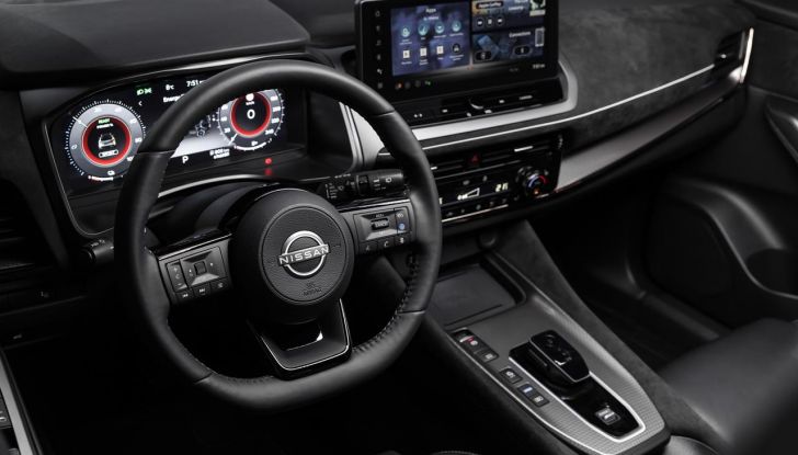 Nissan Qashqai 2024: caratteristiche, abitacolo, motori, design e novità - Foto 107 di 120