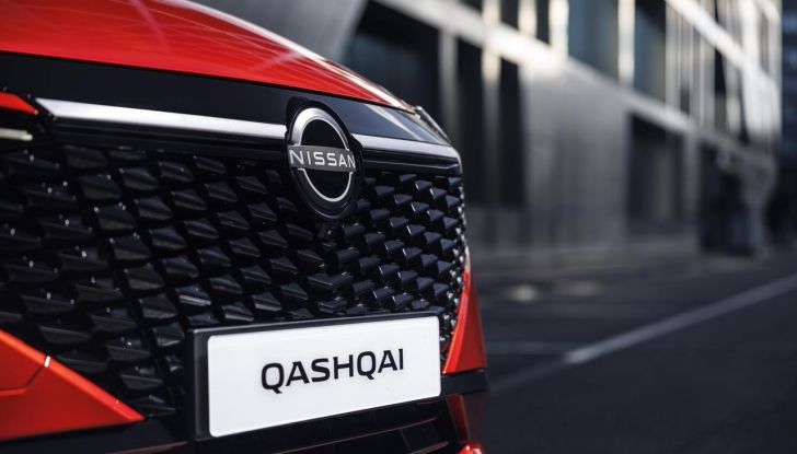 Nissan Qashqai 2024: caratteristiche, abitacolo, motori, design e novità - Foto 31 di 120