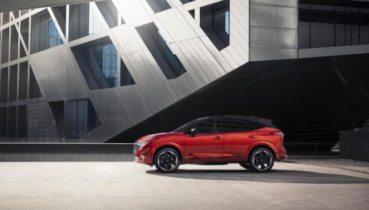 Nissan Qashqai 2024: caratteristiche, abitacolo, motori, design e novità - Foto 25 di 120