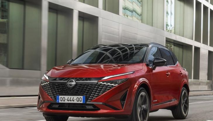 Nissan Qashqai 2024: caratteristiche, abitacolo, motori, design e novità - Foto 19 di 120