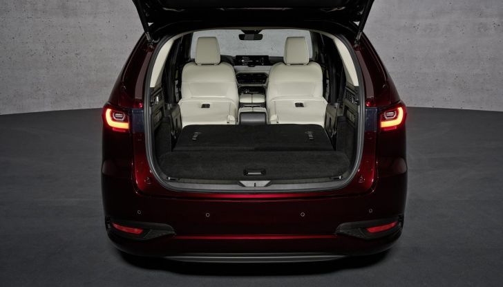 Mazda CX-80 2024: motori, allestimenti e prezzi - Foto 115 di 120