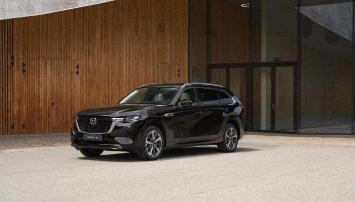 Mazda CX-80 2024: motori, allestimenti e prezzi - Foto 65 di 120