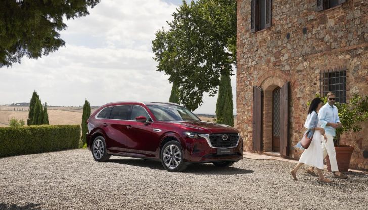 Mazda CX-80 2024: motori, allestimenti e prezzi - Foto 38 di 120