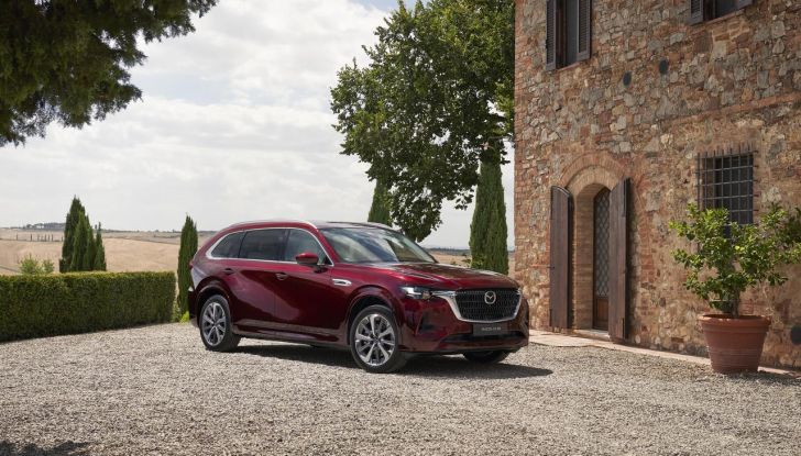 Mazda CX-80 2024: motori, allestimenti e prezzi - Foto 39 di 120
