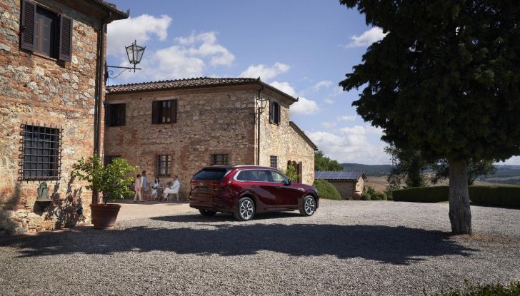 Mazda CX-80 2024: motori, allestimenti e prezzi - Foto 40 di 120